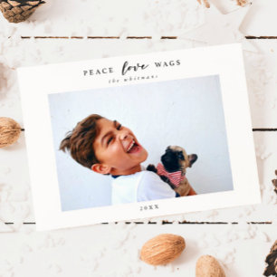 Modern Dog Photo Peace Love Wags kerst Feestdagenkaart