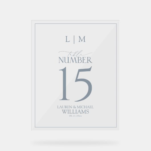 Modern Dusty Blue Monogram Trouwtafel Nummer Acryl Bord (Voorkant)