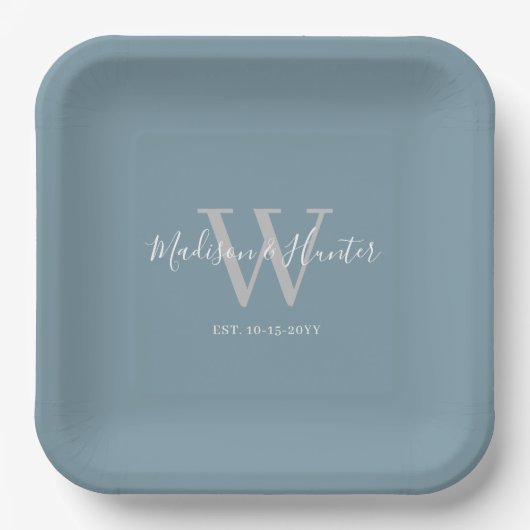 Modern Dusty Blue Wedding Script Monogram Papieren Bordje (Voorkant)