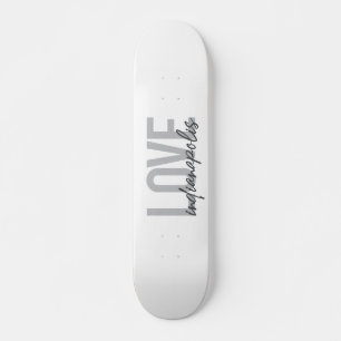 Modern, eenvoudig, cool design of Love Indianapoli Skateboard