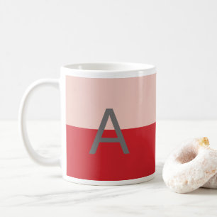 Modern eenvoudig rood en roze monogram koffiemok