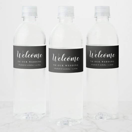 Modern Elegance Black and White Wedding Waterfles Etiket (Flessen)