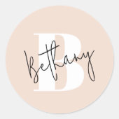 Modern Elegant Blush Roze Monogram Ronde Sticker (Voorkant)