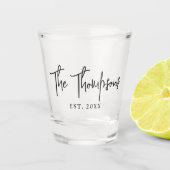 Modern Elegant Calligraphy Personalized Wedding Shot Glas (Voorkant)