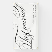 Modern Elegant Gewoon Getrouwd Mr en Mrs Huwelijks Spandoek (Verticaal)