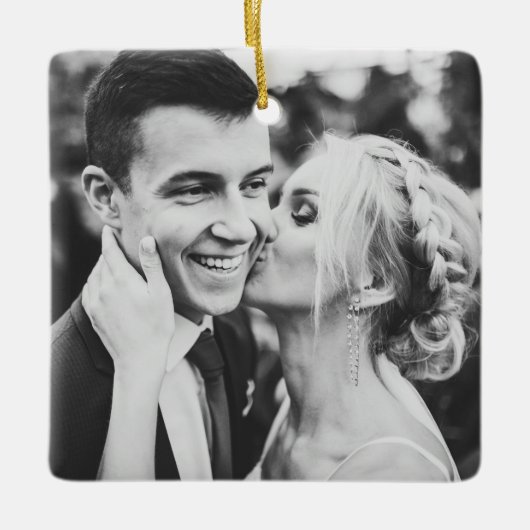 Modern Elegant met kerstrood Keramisch Ornament (Voorkant)