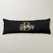 Modern Elegant Monogram Naam Zwart Goud Script Lichaamskussen (Voorkant)
