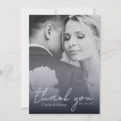 Modern Elegant Navy Blue Fade Bruiloft Dank u Bedankkaart (Voorkant)