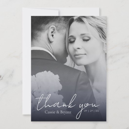 Modern Elegant Navy Blue Fade Bruiloft Dank u Bedankkaart (Voorkant)