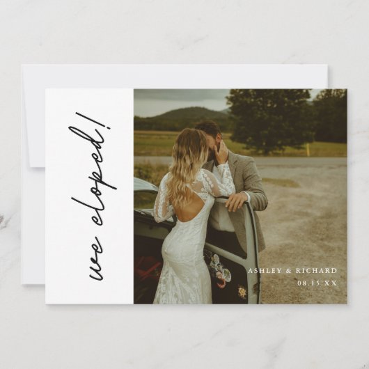 Modern Elegant Script 2-foto bruiloft 'We Eloped' Aankondiging (Voorkant)