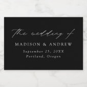 Modern Elegant Script Black and White Wedding Sparkling Wijnetiket (Enkel label)