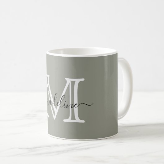 Modern Elegant Script Evergreen Fog Monogram Koffiemok (Voorkant rechts)