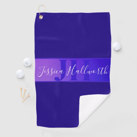 Modern Elegant Script Naam & Monogram Ombre Paarse Golfhanddoek (Insitu)