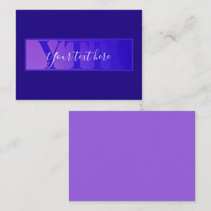 Modern Elegant Script Naam & Monogram Ombre Paarse Notitiekaartje