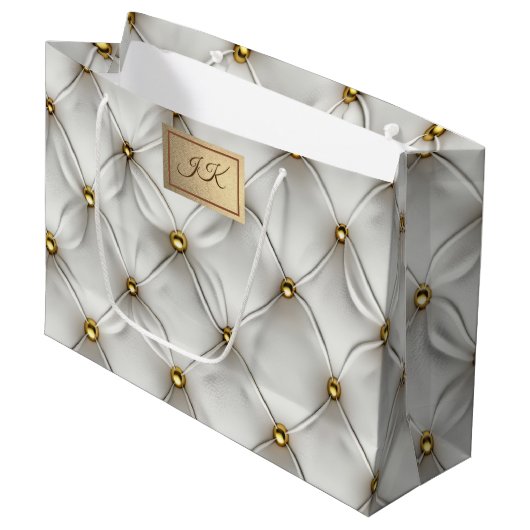 Modern Elegant Wit Leer Tufted Gold Groot Cadeauzakje (Voorkant Gekanteld)