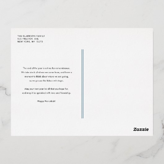 Modern en elegant script Happy Hanukkah-foto Folie Feestdagen Briefkaart (Achterkant)