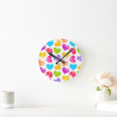 Modern en Girly Vibrant Doodled Hearts Pattern Ronde Klok (Huis)