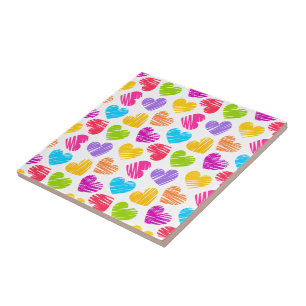 Modern en Girly Vibrant Doodled Hearts Pattern Tegeltje