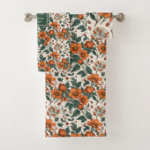 Modern Fall Floral Pastel Sage Custom Name Towel (En situation)
