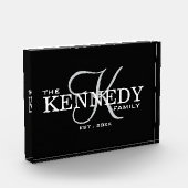 Modern Familie Monogram Achternaam Typografie Zwar Fotoblokken (Links)