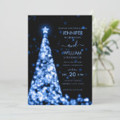 Modern feestelijk script Blue Tree Christmas Weddi Kaart (Staand voorkant)