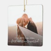 Modern First Christmas Married Photo Keramisch Ornament (Links)
