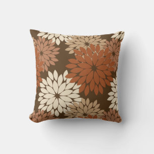 Modern Floral Kimono Print, Donkere Brown en Tan Buitenkussen