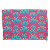 Modern Floral Pattern in Rubine Red and Blue Kussensloop (Voorkant)