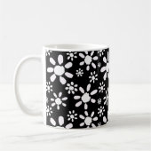 Modern Floral White Black Flower Pattern Koffiemok (Links)