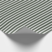 Modern Forest Green Stripe kerstcadeau Cadeaupapier (Hoek)