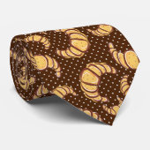 Modern Fun Hand Drawn Croissant Pattern Brown Stropdas (Opgerold)