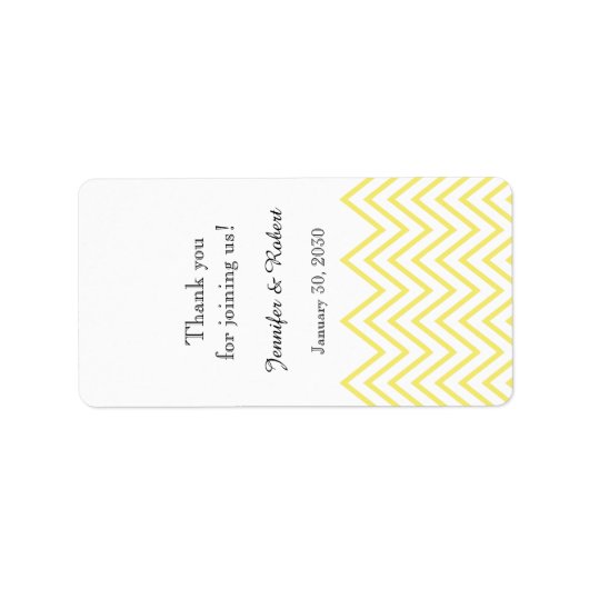 Modern geel Chevron bruiloft lippenbalsem label (Voorkant)