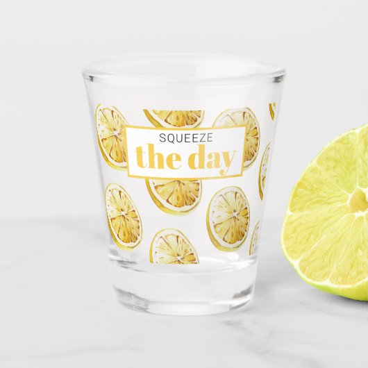 Modern geel lemonpatroon en knijp de dag in shot glas (Voorkant)