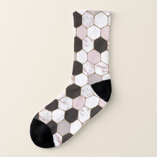 Modern geometrisch marmeren zeshoekpatroon sokken (Links - buitenkant)