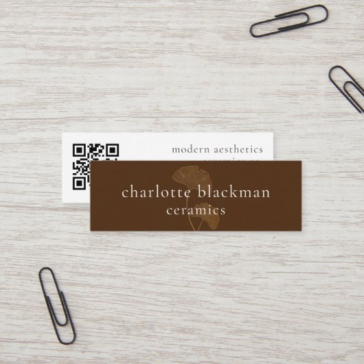 Modern Gingko Leaf QR Code Mini Brown Biz Card Visitekaartje (Voorkant / Achterkant in situ)