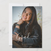 Modern Girly Script Dark Photo Graduation Party Kaart (Voorkant)