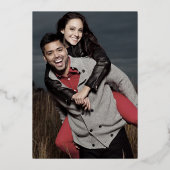 Modern Gold Foil script | Bourgogne fotoweddenscha Folie Uitnodiging (Achterkant)