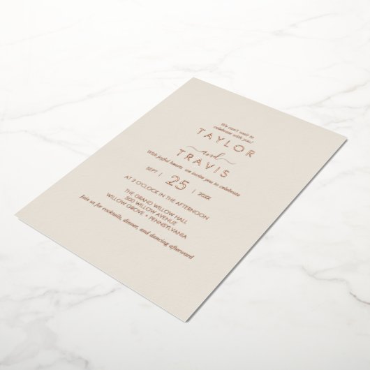 Modern Gold Foil script | Casual marinebruiloft Folie Uitnodiging (Gedraaid)