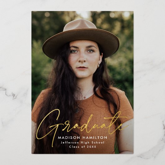 Modern Gold Script Photo Graduparty Folie Uitnodiging (Voorkant)