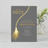 Modern Golden Tassel Afstuderen Folie Uitnodiging (Staand Voorkant)