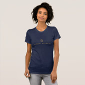  MODERN GOUD INITIAAL MONOGRAM LOGO T-Shirt (Voorkant volledig)