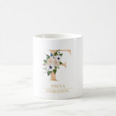 Modern Gouden Waterverf Bloemenletter F | Monogram Koffiemok (Center)