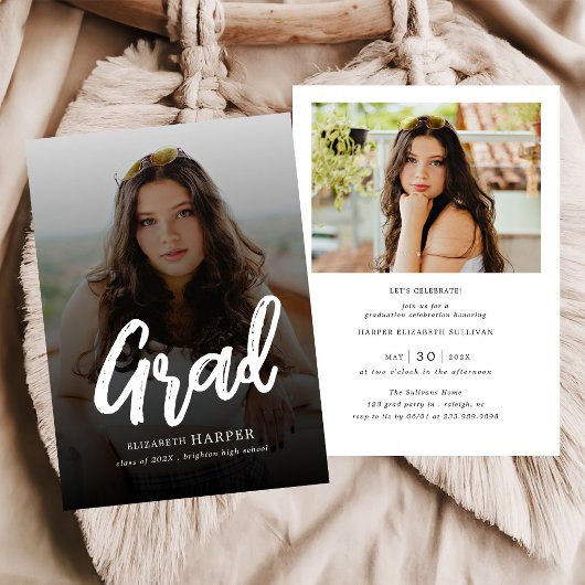 Modern Grad Brush Script Photo Graduation Kaart