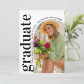 Modern Graduation Photo Collage Invitation (Debout devant)