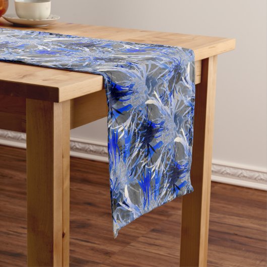 Modern Gray & Blue Artistic Floral Pattern Medium Tafelloper (Voorbeeld)
