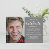 Modern Gray Custom Photo Memorial Service Kaart (Staand voorkant)