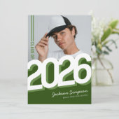 Modern Green Typography Photo Afstuderen Kaart (Staand voorkant)