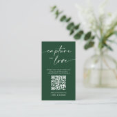 Modern Green Wedding Leg de liefde QR Code Informatiekaartje (Staand voorkant)