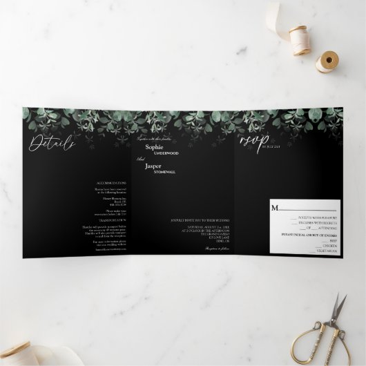 Modern Greenery Black Tri-Fold Wedding Invitation Drieluik Uitnodiging (Binnen)