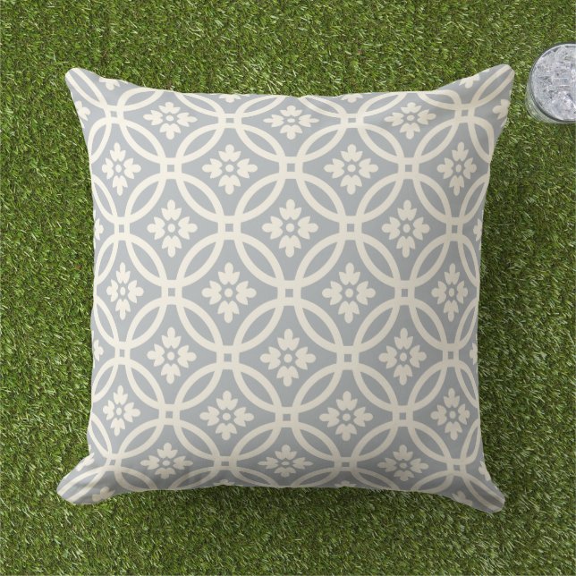 Modern Grey Floral Framework Pattern Buitenkussen (Gras)